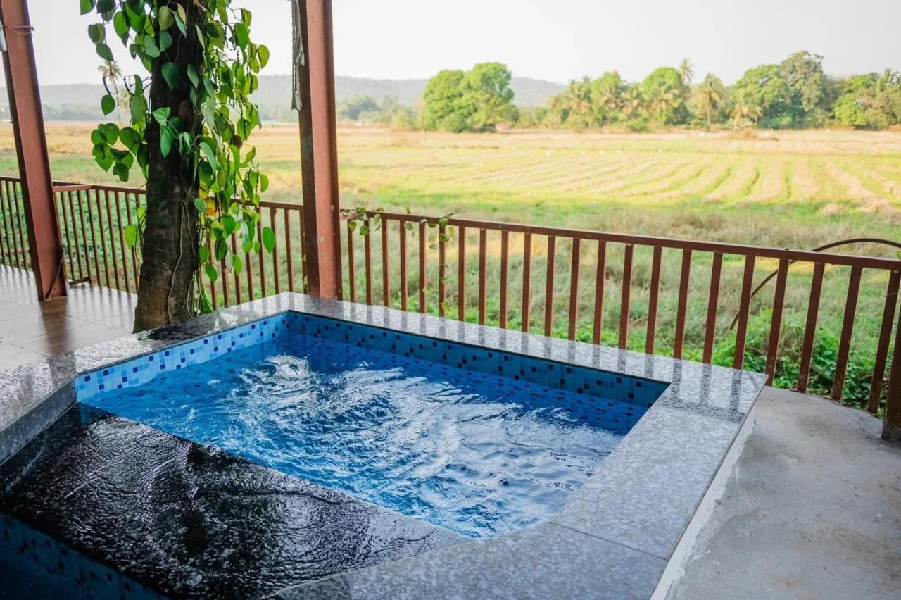 Kayan!V Resort マンドレム エクステリア 写真